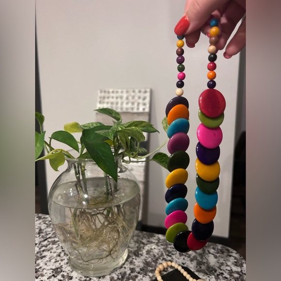 Tagua necklace - Picture 1 of 2